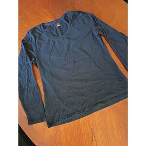 Hanes© Long Sleeve Tee - Size: M     (1211)